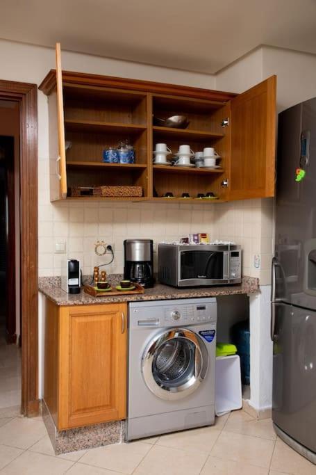 Spacious Beachview Condo Marina - Families Only アガディール エクステリア 写真