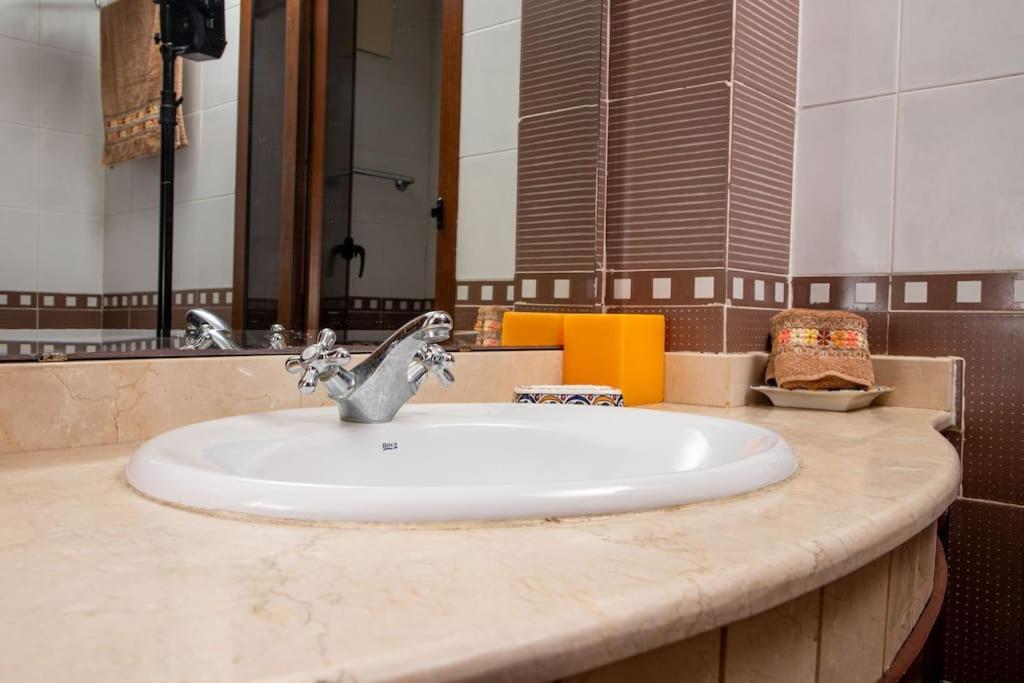 Spacious Beachview Condo Marina - Families Only アガディール エクステリア 写真